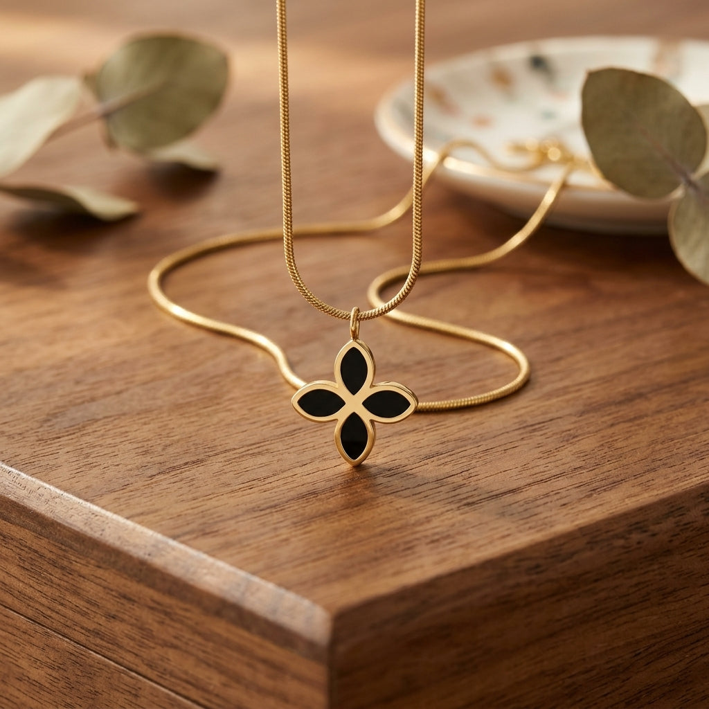 Noir Quatrefoil Necklace